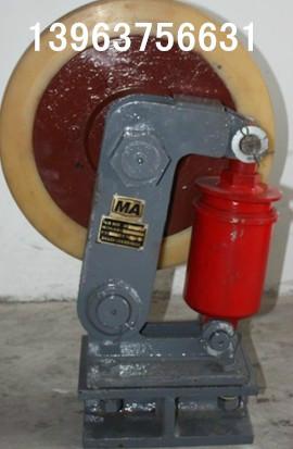 L單輪滾輪罐耳 LS雙輪滾輪罐耳 輪罐耳 罐耳滾輪導(dǎo)向裝置