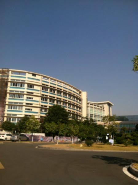 供應(yīng)工廠地板清洗翻新打磨聯(lián)系電話