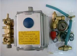 供應穿孔機*高壓水泵