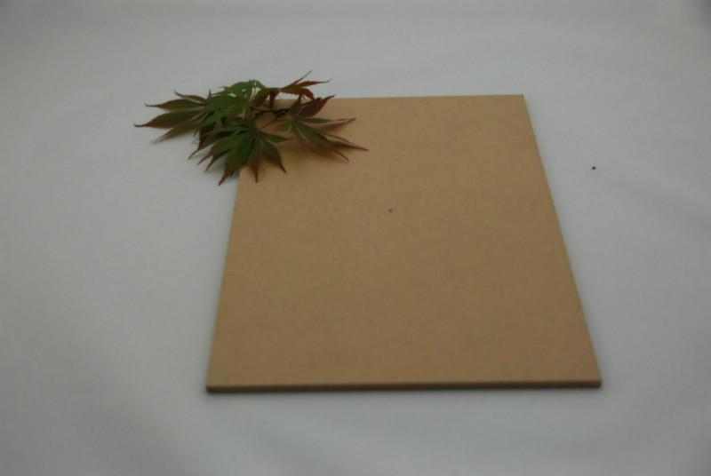 2mmE1級(jí)砂光密度板材精細(xì)木質(zhì)纖維 家具板