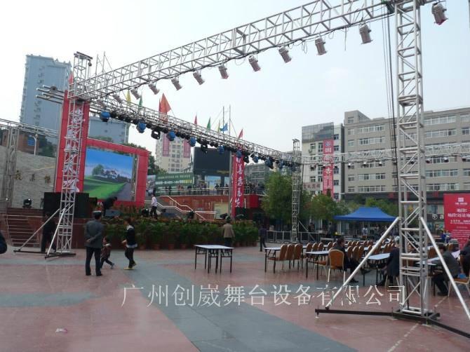 供應(yīng)專業(yè)鋁合金舞臺燈架，桁架等找專業(yè)生產(chǎn)廠家就找廣州創(chuàng)崴