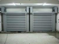 供應(yīng)車庫快速保溫門延吉批發(fā)