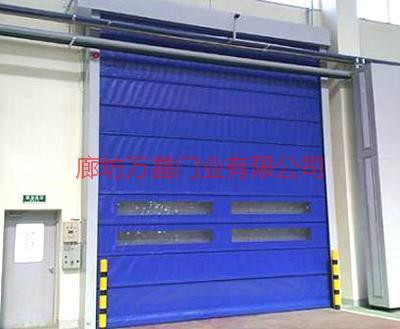 供應(yīng)車庫快速保溫門齊齊哈爾報價