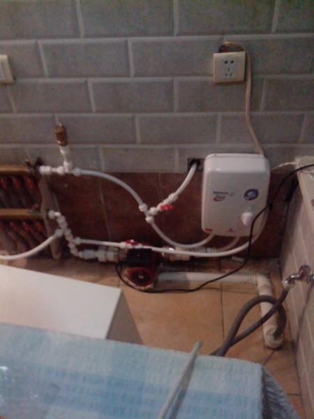 整機(jī)進(jìn)口家庭獨(dú)立供暖系統(tǒng)圖片