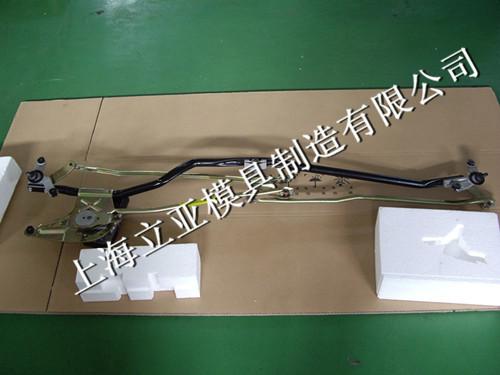 GL8雨刷聯(lián)動(dòng)桿總成圖片