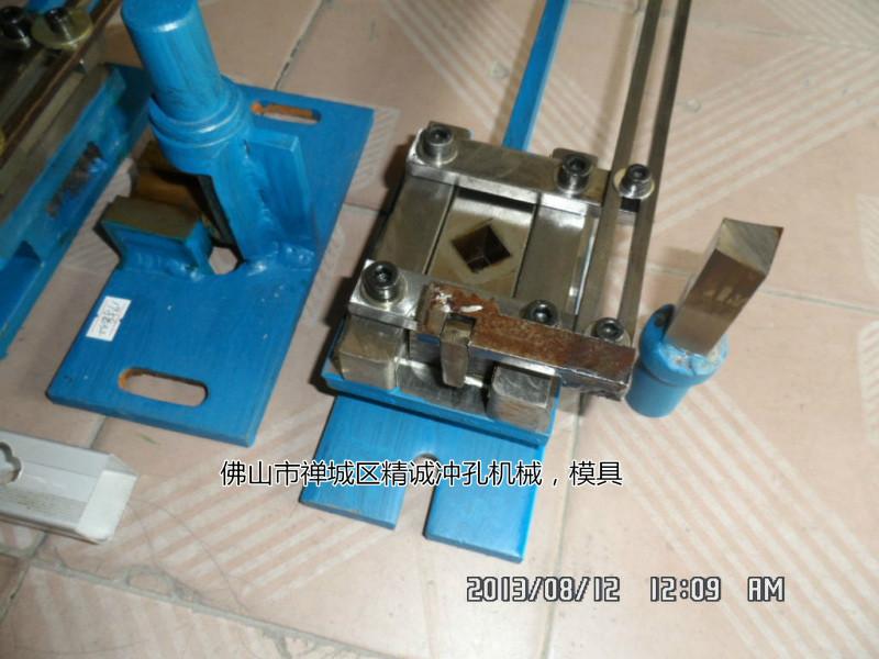 供應(yīng)不銹鋼門花／弧形設(shè)備