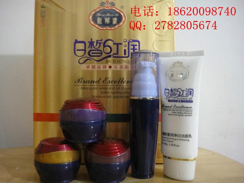 供應(yīng)臺(tái)灣靚邦素白里透紅三件套正品批發(fā)