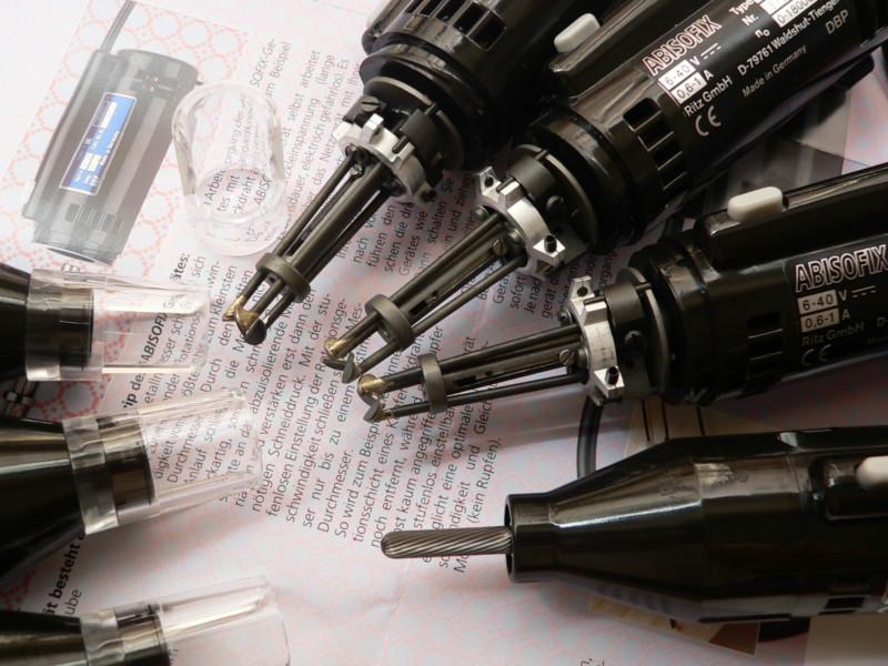 供應德國ARNO FUCHS手持式脫漆機、剝漆機、刮漆機、磨漆機，剝離器，A1，A3，A5