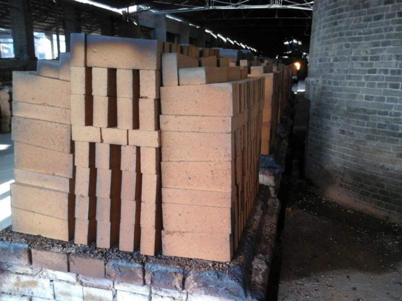 供應廣西來賓市高鋁質鍋爐磚直銷廠家