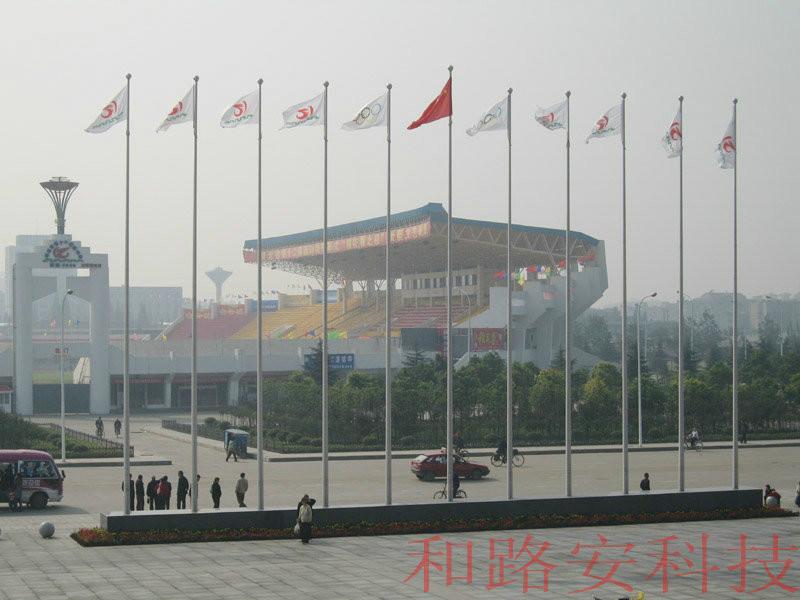 供應(yīng)深圳做廣場旗桿生產(chǎn)廠家