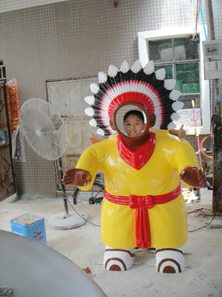 供應(yīng)玻璃鋼雕塑瑪雅人卡通阿凡達(dá)玻璃鋼雕塑