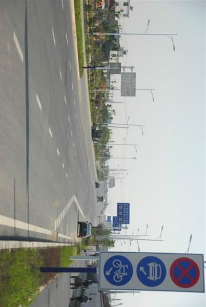 供應(yīng)深圳停車位劃線深圳路面熱熔劃線