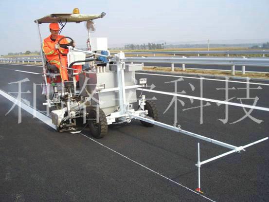 供應(yīng)深圳停車位劃線深圳路面熱熔劃線