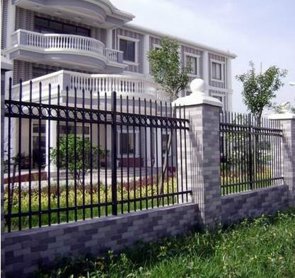 深圳寶安甲型護(hù)欄廠家供應(yīng)護(hù)欄批發(fā)