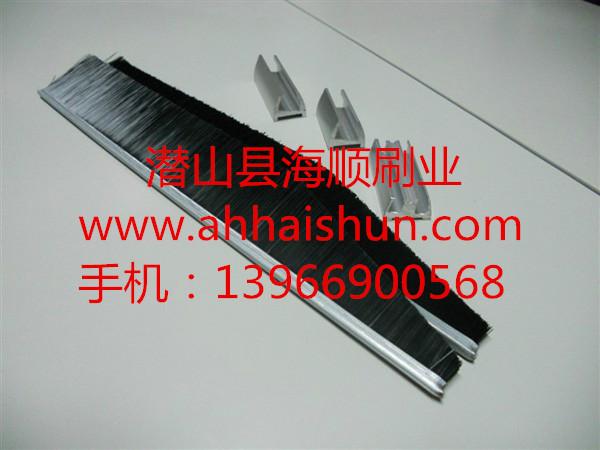 供應(yīng)自動扶梯條刷批發(fā)，自動扶梯條刷批發(fā)電話