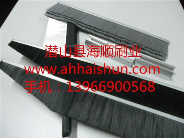 供應(yīng)自動扶梯條刷廠家供應(yīng)，自動扶梯條刷廠家批發(fā)，自動扶梯條刷廠家電話