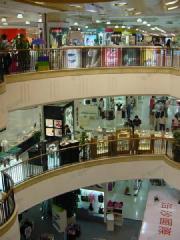 供應(yīng)廣東中山承接大小超市旺鋪服裝場