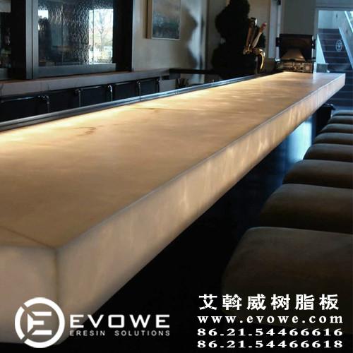 供應(yīng)亞克力展柜水晶亞克力板