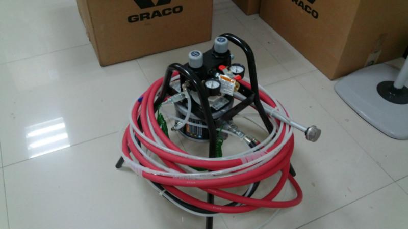 供應(yīng)固瑞克TRITON308空氣噴涂機