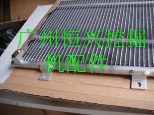 現(xiàn)代挖掘機(jī)液壓油散熱器圖片