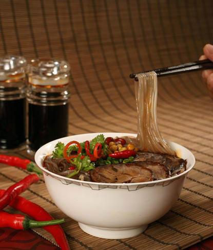 供應酸辣粉加盟費多少