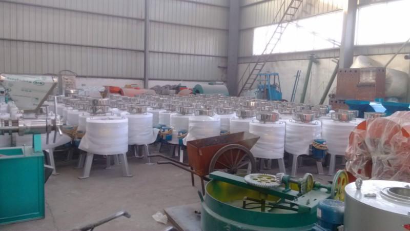 供應(yīng)電導(dǎo)熱油炒鍋