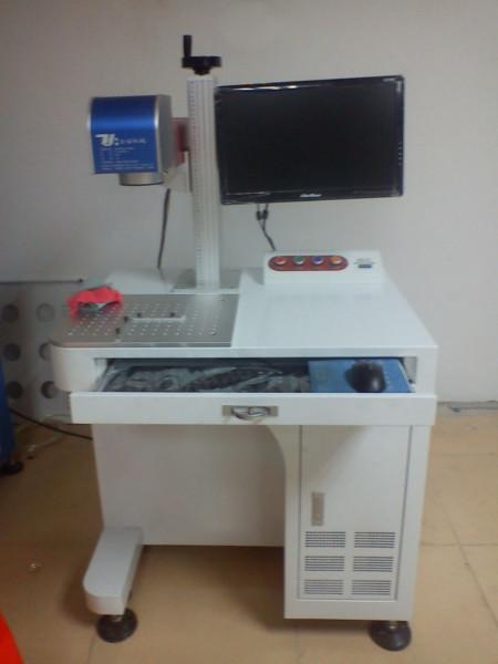 供應(yīng)激光打標(biāo)機(jī) 光纖激光打標(biāo)機(jī) 打標(biāo)機(jī)價格便宜 打標(biāo)機(jī)生產(chǎn)廠家