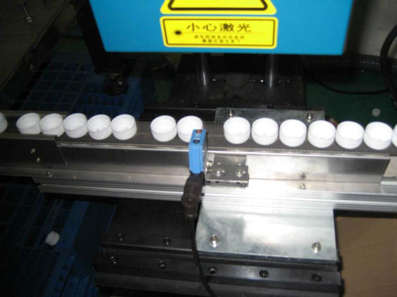 供應(yīng)食品流水線光纖激光打標(biāo)機(jī) 臺誼質(zhì)量*