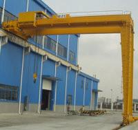 供應(yīng)深圳半門式起重機(jī)廠家，價(jià)格