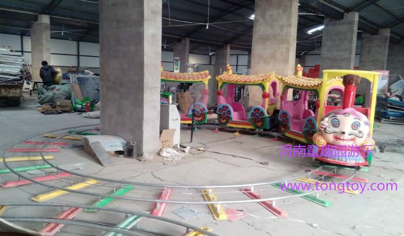 軌道小火車新型兒童小火車圖片