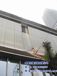 供應(yīng)玻璃幕墻維修/漏水補(bǔ)膠/更換玻璃