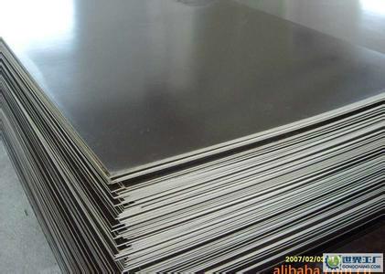 山東廠家生產(chǎn)銷售各種規(guī)格的灰色各色PVC發(fā)泡板