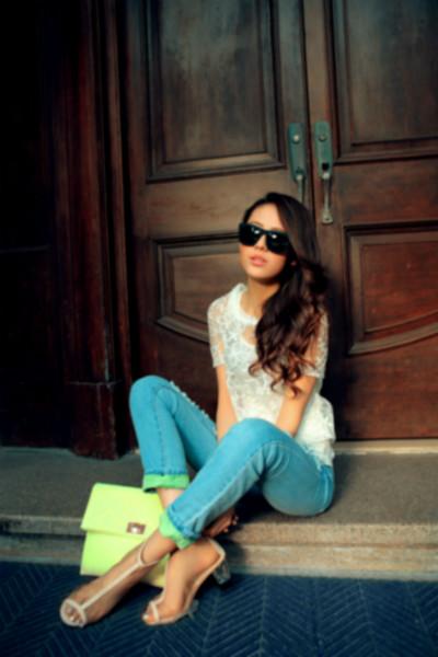 供應(yīng)東莞虎門(mén)內(nèi)衣畫(huà)冊(cè)攝影虎門(mén)淘寶網(wǎng)拍，虎門(mén)商業(yè)攝影就來(lái)虎門(mén)草帽攝影