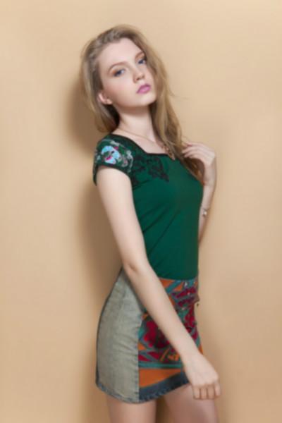 供應(yīng)新年了虎門淘寶網(wǎng)拍虎門草帽攝影恭賀新溪