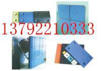 安裝布料筒倉內(nèi)高分子耐磨襯板圖片