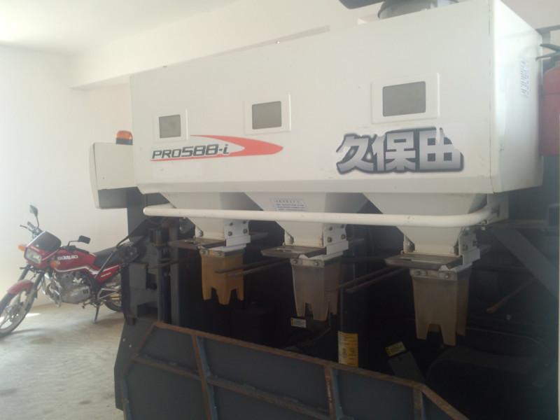 供應(yīng)二手久保田488收割機(jī)價(jià)格