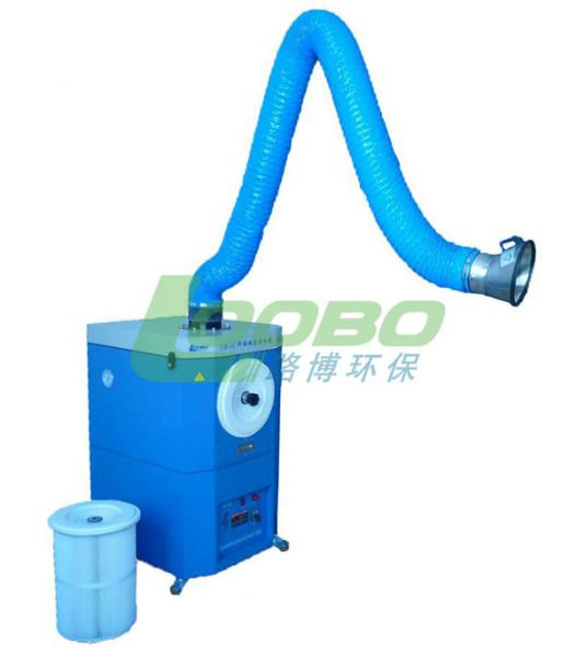 采用移動(dòng)式焊接煙塵凈化器