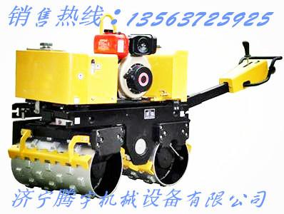 液壓轉(zhuǎn)向手扶式壓路機(jī)振動壓路機(jī)圖片