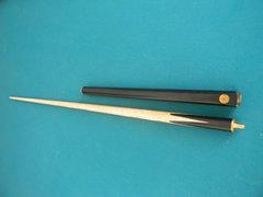 如何買到優(yōu)質(zhì)的臺(tái)球桿圖片