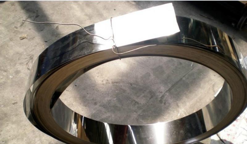 供應優(yōu)質(zhì)301不銹鋼發(fā)條料,301超彈不銹鋼帶，301不銹鋼帶價格