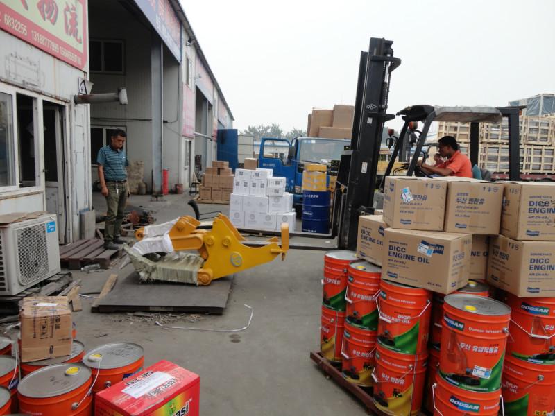 南寧抓鋼機煙臺金浦廢鋼抓斗廠家圖片