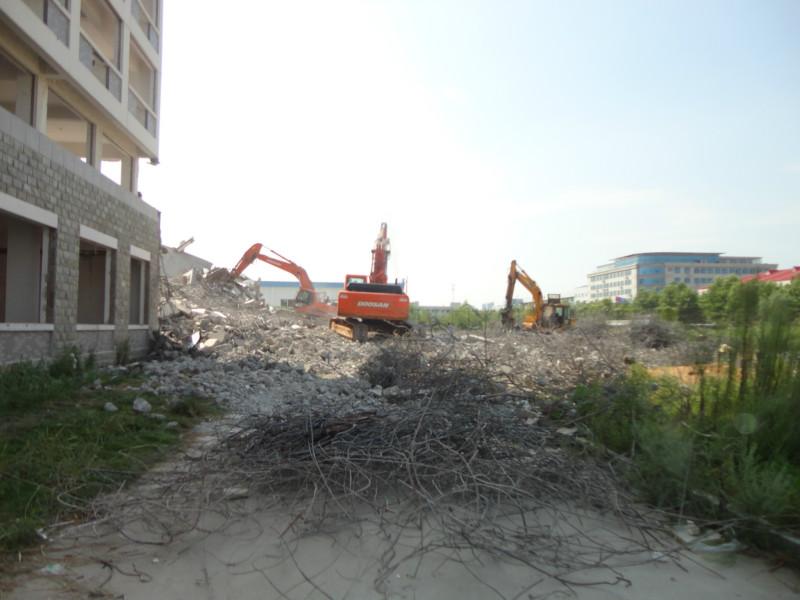 供應(yīng)南寧抓鋼機煙臺金浦廢鋼抓斗廠家