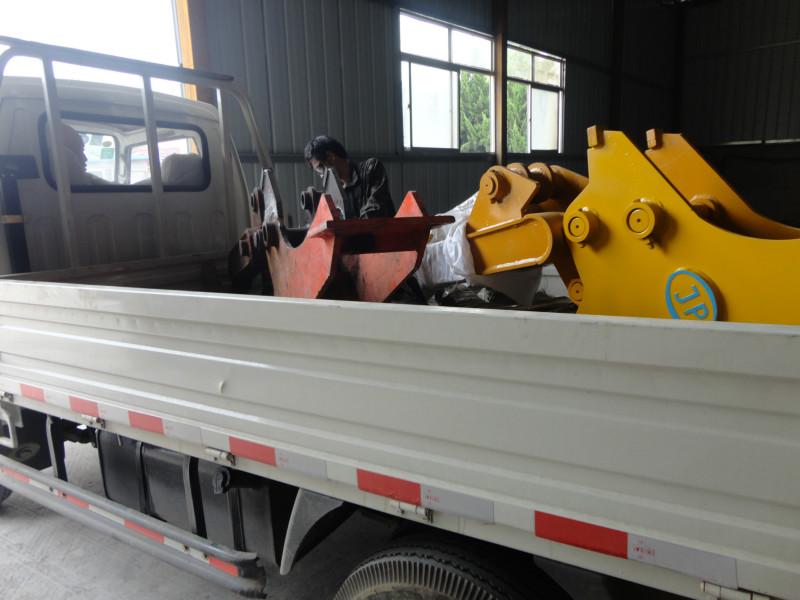 提供鑫浦蘭州抓鋼機廠家報價廢鋼抓斗價格