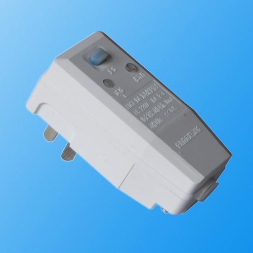 供應(yīng)一體10A漏電保護(hù)插頭