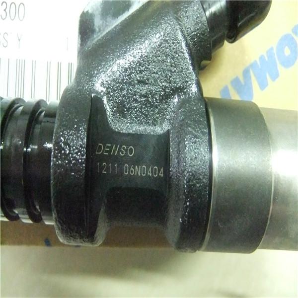 供應(yīng)小松挖掘機(jī)PC220-8噴油器，小松原廠配件，小松挖掘機(jī)件