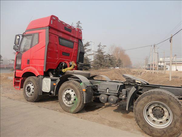 吉林解放J6天龍一拖三牽引車圖片/吉林解放J6天龍一拖三牽引車樣板圖 (2)