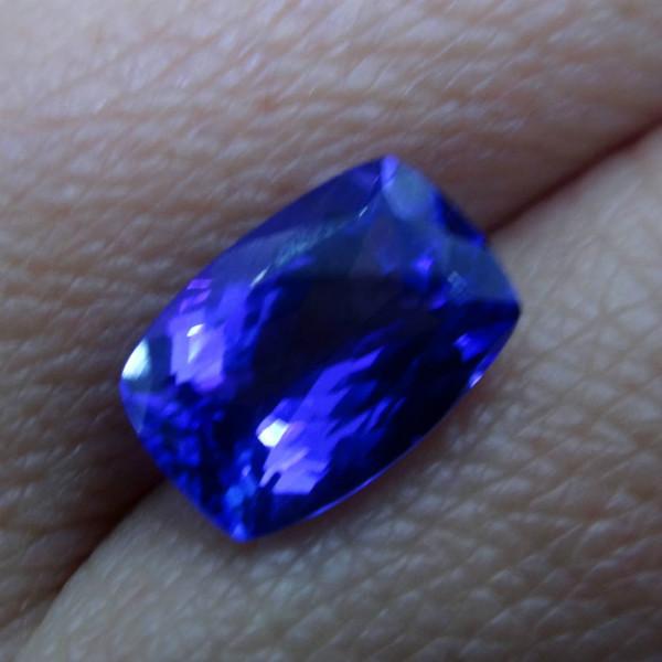 供應(yīng)長方枕形坦桑石裸石5A級坦桑裸石 定制坦桑石戒指