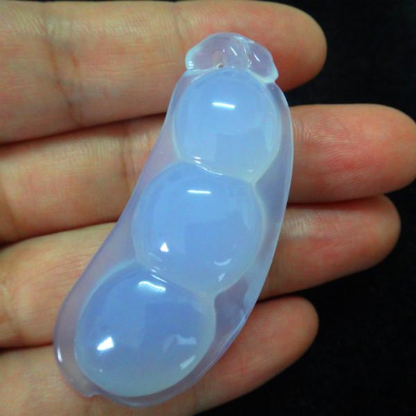 供應(yīng)天然土耳其藍(lán)玉髓吊墜四季豆藍(lán)玉髓