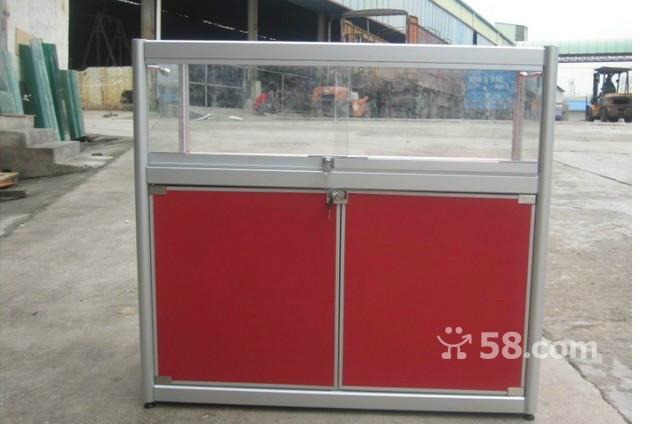 天津北辰區(qū)中鋒達木質貨架廠圖片