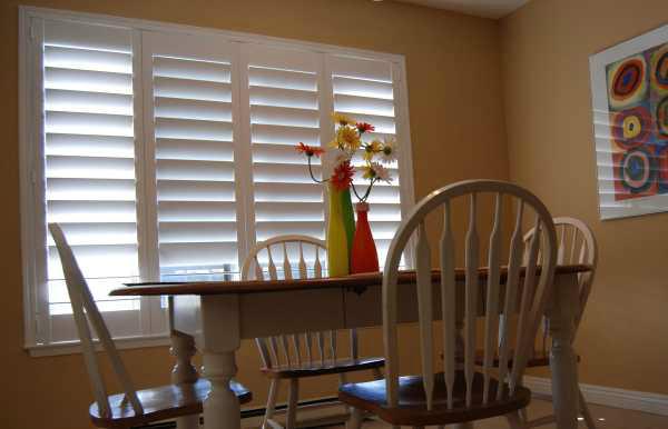 供應(yīng)上海信廉防水百葉窗百葉門(mén)